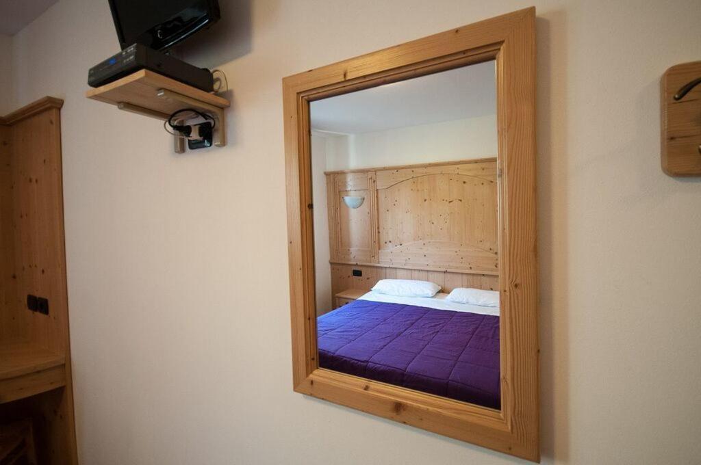 B&B Ledro Affittacamere Mezzolago Room photo