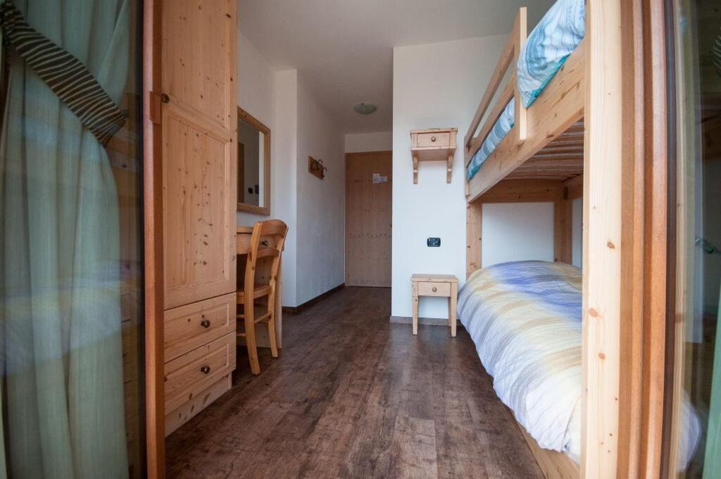 B&B Ledro Affittacamere Mezzolago Room photo