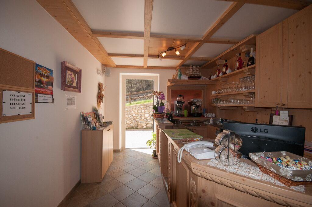 B&B Ledro Affittacamere Mezzolago Exterior photo